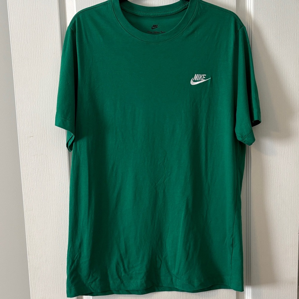 Nike Men's Emerald Green Short Sleeve Tee